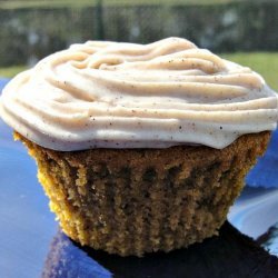 Pumpkin Spice Cupcakes With Cream Cheese Frosting Recipe recipe