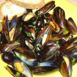 Mussels in White Wine (Or Beer) - 4 Ingredients recipe