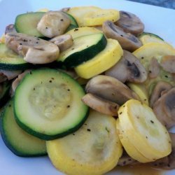 Linda's Mushroom and Squash Medley recipe
