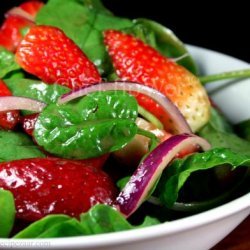 Strawberry and Spinach Salad With Balsamic Vinaigrette recipe