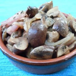 Marinated Mushrooms With Shallots and Thyme recipe