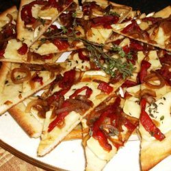 Alouette Baby Brie Caramelized Pepper & Onion Pizza recipe