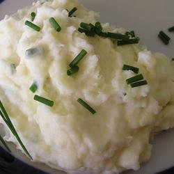 Sour Cream and Chive Mashed Potatoes recipe