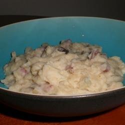 Slow Cooker Garlic Mashed Potatoes recipe