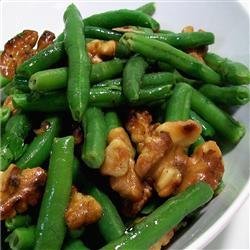 Green Beans With Walnuts recipe