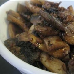 Sauteed Mushrooms in Garlic recipe