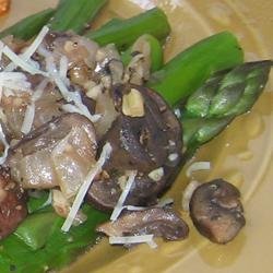 Asparagus with Pecans and Parm recipe