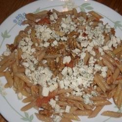 Pasta with Blue Cheese and Walnuts recipe