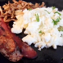 Scrambled Egg Whites W/ Shiitake Mushrooms and Turkey Bacon recipe