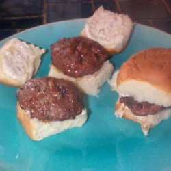 Mini Cajun Burgers With Easy Rémoulade recipe