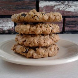 Rachael Ray's Oatmeal-Raisin Cookies recipe
