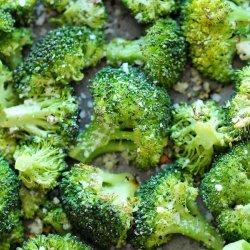 Roasted Broccoli With Garlic recipe