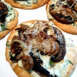 Caramelized Onion-Portabello Mini Pizzas recipe