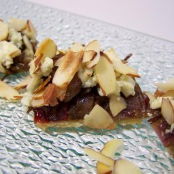 Craze-E Caramelized Onion, Cranberry and Blue Cheese Squares recipe