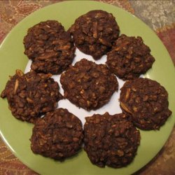 Soft Chocolate-Almond Oatmeal Cookies recipe