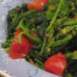 Broccoli Rabe With Garlic, Tomatoes, and Red Pepper recipe
