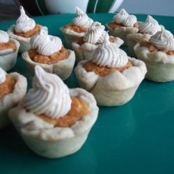 Mini Sweet Potato Pies W/ Whipped Cinnamon Cream Cheese Topping recipe