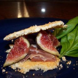 Parmesan Wafers With Prosciutto and Figs recipe