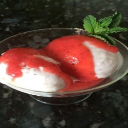 Jeni's Splendid Roasted Strawberry and Buttermilk Ice Cream recipe