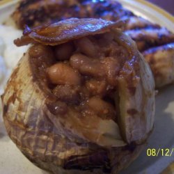 Country Style Barbecued Onions With Baked Beans recipe