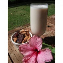 Almond Milk (Vegan, Raw, Gluten Free) recipe
