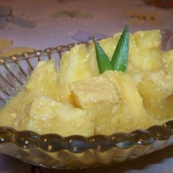 Fresh Pineapple With Rum Sauce recipe