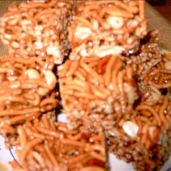 La Choy Honey Nut Crunch Bars recipe