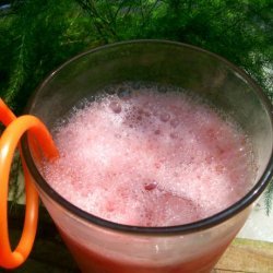 Sparkling Strawberry Spritzer recipe