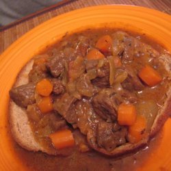 Aunt Juju's  Beef Tips With Caramelized Onions recipe