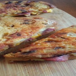 Raisin Bread Cheese Sandwiches recipe