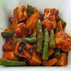 Hoisin-Glazed Tempeh With Green Beans and Cashews recipe