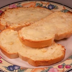 Easy Cheesy Garlic Toast recipe