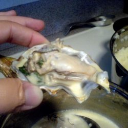 Oysters With Spinach and Lemon Sauce recipe