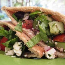 Greek Salad Pita Sandwich recipe