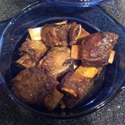 Kalbi (Marinated Beef Short Ribs) recipe