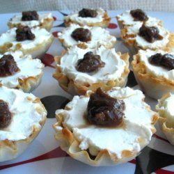 Mini Phyllo Shells With Chutney and Goat Cheese recipe