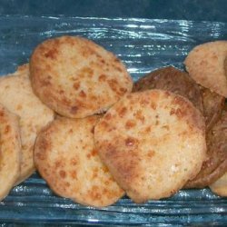Cheddar-Cayenne Icebox Crackers recipe