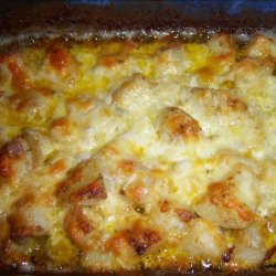 Chunky Potatoes With Cheese, Garlic and Pesto recipe