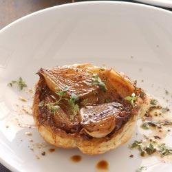Caramelized Onions Tartlets recipe