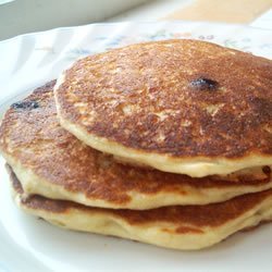 Oatmeal and Wheat Flour Blueberry Pancakes recipe