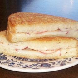 Grilled Cheese, Cinnamon, and Apple Sandwich recipe