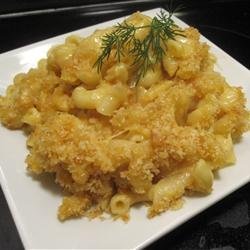 Mena's Baked Macaroni and Cheese with Caramelized Onion recipe
