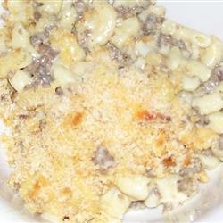 Cheesy Macaroni and Hamburger Casserole recipe