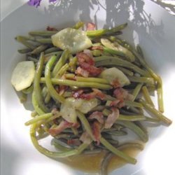 Green Bean, Bacon and Cucumber Salad recipe