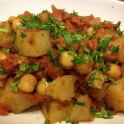 Fragrant Indian-Spiced Potatoes and Chickpeas #5FIX recipe