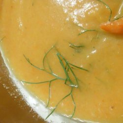 Red-Pepper Fennel Soup With Pita Chips recipe