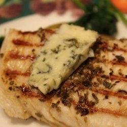 Turkey Steaks With Spinach, Pears, & Blue Cheese recipe