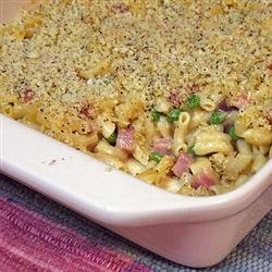 Macaroni and Cheese with Ham, Peas and Shallots recipe