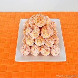Apricot Balls recipe