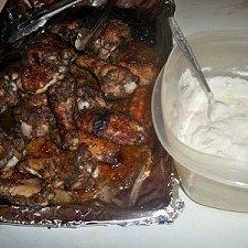 Chicken Wings With Creamy Dipping Sauce recipe